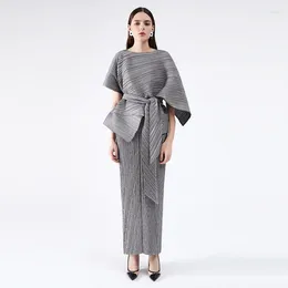 Casual Dresses 2023 Spring Miyake Pleated Two-piece Set Famale Temperament Women Long Evening Party Dress With Belt Skirt Suit