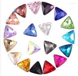 Anhänger-Halsketten, 100 Stück/60 Stück, gemischte Farben, spitzes Dreieck, ausgefallene Glassteine (verschiedene Größen)