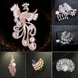 Brooches Five Styles High-grade Peacock Brooch Micro-inlay Cubic Zirconia Elegant Crystal Bird Pins For Women Gift