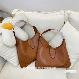 Designer Bags soft Hobo Women's Shoulder bag Underarm Bag Crescent Moon Handbags Luxury Designer Women Letters Shoulder Bags Chain Christmas gift