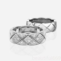 Designer Ring Luxury Band rings for Men Women Titanium Steel Engraved Letter Pattern Lovers Jewellery many applications