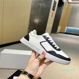 Designer shoes luxury sneakers shoes Sneaker Lip Sports Thick Soled Cartoon Letters fashion casual