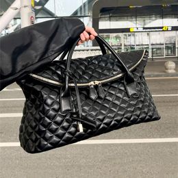 Bags Designer Luxury Women totes bag es quilted leather handbag large clutch Luggage bags oversized hobo shoulder travel bag men classi