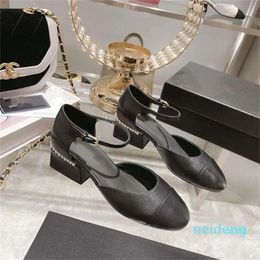 Designer -Letter Wedding Party Business Casual Flat Shoes 2024