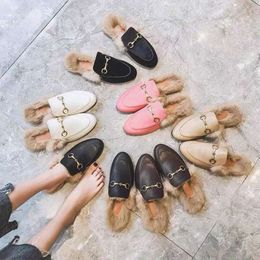 Designer shoes slippers for men women wearing autumn winter Mueller shoes for outdoor Furry slipper FY3Ol