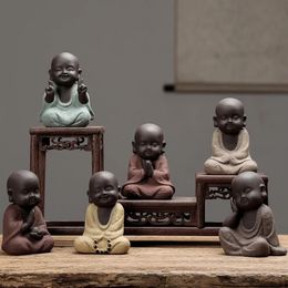 Buddha statues small monk Colour sand ceramic home club geomantic decoration Purple Sand Figurines Tea Pet L9 231226