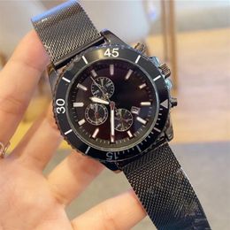 Luxury mens watches boss quartz movement top quality waterproof designer watches for men stainless steel mesh strap montre de luxe245W