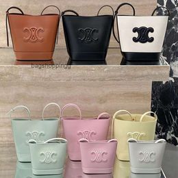 Bucket bag messenger bag designer cel Canvas split leather bucket Cowhide has a beautiful capacity Macaron Small Fresh and Cute Mini Bucket Bag Triumphal Arch E 29X9