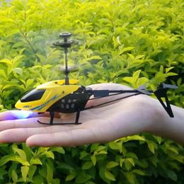 Aircraft RC 901 2CH led Mini rc helicopter Radio Remote Control Aircraft Micro Controller RC Helicopter Kids Drone Copter With Gyro and Lig