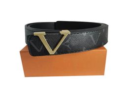 Popular Fashion Big buckle genuine leather belt and box designer men women Black letter flower waistband mens belts brand waistban1870473