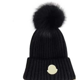 BeanieSkull Caps Designer Fall and Winter Knitted Beanie mens and womens casual hats highquality Chunky Knit Thick Warm faux fur pom Beanies Hats Female Bonnet 20 col