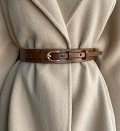 Oval Pin Schnalle Ledergürtel Frauen039s passender Rockkleid Mantel Allmatch Casual Pure Cowhide Decorative Belt1541668