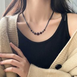 2024 DESIGNERS French red beaded necklace women's new light luxury niche design simple and high-end collarbone chain