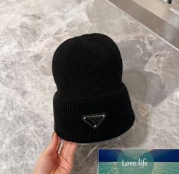 Quality Inverted Triangle Winter Knitted Hat North Warm Ear Protection Fur Beanie Hat Fashion Simple Double Folding Woolen Caps