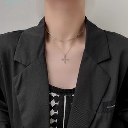 2024 DESIGNERS Double cross diamond necklace women's design clavicle chain net red simple temperament cold wind neck chain