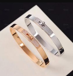 New High Quality Diamond Button Bracelet Women's Fashion Brand Jewelry Party Couple Gift