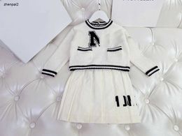Luxury girls tracksuits Cute white kids dress suits Size 100-160 Wool blend cardigan and short skirt Dec20