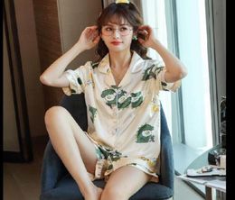 Design Leopard Print Silk Pyjamas Sets Home Textile Brand Designer Cartoon Grid Pattern Casual Women Short Sleeve Cardigan Sleepwe2063644