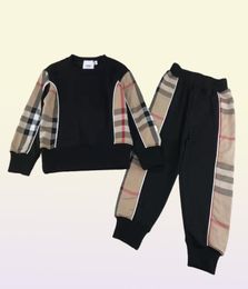 Criança moda vestir preto bebê menino designer conjuntos de roupas esportivas 90150 cm criança criança roupas verão 2022258w8867420