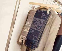 Scarves 2021 Colour matching old flower Lowe polyester scarf tassel lady light luxury shawl6168318