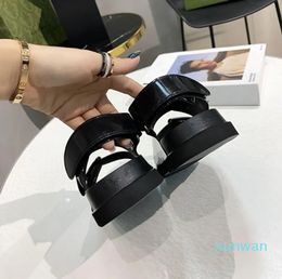 latest designer shoes fashion women's jelly sports sandals give different comfort experience and luxury colorful to choose you are worth having!