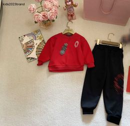 New baby Tracksuits kids Winter sports set Size 100-160 Velvet insulation design Hoodies and pants Dec20