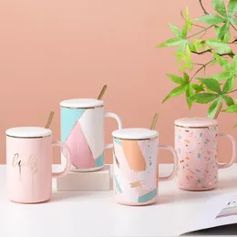 Mugs Nordic Creative Painted Mug Internet Famous Water Cup With Lid Spoon Gift Couple Coffee Set