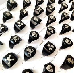 30pcslot Whole TOP MIX Skull Biker Ring Hiphop Jewellery Classic Punk Black Gothic Alloy Ring Men Women Party Skeleton Jewelry2846874