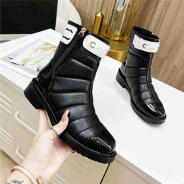 2024 new Design Top Women Boots Fashion Retro Decoration Martin Knight Winter Warm Snow Anti slip Thick Sole High heel Casual Boots