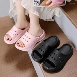 Slippers 2024 Summer Women's Fashion Thick Sole Beach Sandals Comfortable And Soft EVA Material Waterproof Bathroom Men