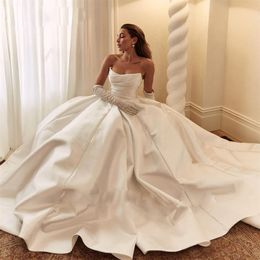 Wedding Dresses Off Shoulder Pleats A-Line Backless Bridal Gowns Princess 2024 Bride Dress with Gloves
