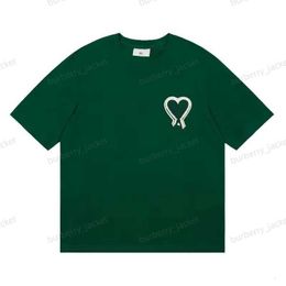 Amis Paris Luxury Women's T Shirt Brand Men's T-shirts Red Love Tees Designers Heart Print Summer Tops Casual Cotton Short Sleeves J9PY