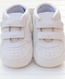 Newborn Baby First Walkers Shoes Spring Autumn Boys Girls Kids Infant Toddler Classic Sports Sneakers Soft Soled Antislip Shoes8877052