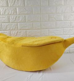 Banana Shape Pet Dog Cat Bed House Mat Durable Kennel Doggy Puppy Cushion Basket Warm Portable Dog Cat Supplies SMLXL5747047