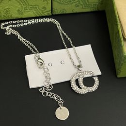 Luxury Brand Pendant Necklace Women Couple Designer Jewellery Autumn Winter New Love Gift Necklace High Quality Jewellery Long Chain Luxurious Box Packaging