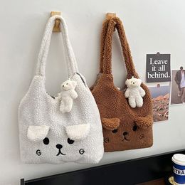 New Winter Soft Plush Tote Bag Women Cartoon Embroidery Imitation Lamb Hair Shoulder Bag For Women 2023 Shopper Bag FMT-4226