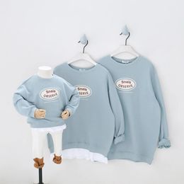 -3XL Family Matching Autumn Spring Cotton Clothes Mommy and Me Long-sleeve Set Letter Print Oversize Top Outfit Family Look 231228