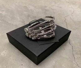 Cool hand show death skeleton ghost claw Bracelet Adjustable Bracelet women039s autumn and winter accsori281J5609382