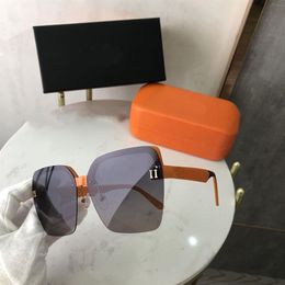 Woman Designer Sunglass Orange Sunglasses Metal Letters Men Casual Two Style Large Frame with Box349y