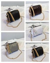 Designer Kids PU Shoulder Handbag Fashion Baby Girl Messenger Waist Chest Bags Trend Handbags Mini Purse2262444