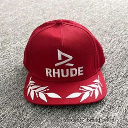 Rhude Caps Tide marka Amerikan Kamyon Şapka Erkekler Kadınlar Aynı Stil Düz Brim Beyzbol Kapağı Sonbahar Kış 665
