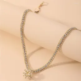 Pendant Necklaces Electroplated Rhinestone-Encrusted Pearl Flower Ball Clavicle Chain Ins Light Luxury Minority Necklace For Women