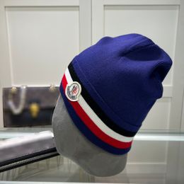 Stingy Brim Hats Designer Beanie Luxury Hat Skull Cap Lämplig för män och kvinnor Höstens vintervärme trend utomhus avslappnad unisex klassisk mode bra trevligt