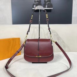 2024 new upgraded version shoulder bag, armpit bag, crossbody bag, large capacity bag, mobile phone bag, high-end versatile designer bag, high-end luxury goods Good looks