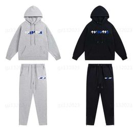 Trapstar Track Suits Designer Sweater Trouser Set Man Autumn Two Piece White Blue Letters Towel Embroidery Padded Hoodie Sweatshirt Pants Men Designers
