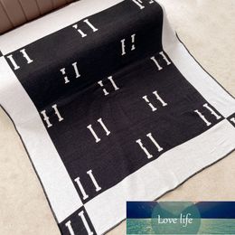 Blankets Sofa Cover Nap Blanket Thickened Letters Shawl Ins Factory Knitting Blanket Air Conditioning