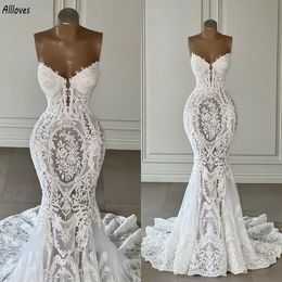 Abiti da sposa in pizzo vintage a sirena Abiti sexy senza spalline aperti sul retro Abiti da sposa Country Western Court Train Slim e Flare Trmpet Plus Size Boho Abiti da sposa