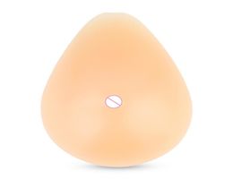 AT Triangularteardrop Shape Silicone Breast Forms Skin Colour 150700gpc for Post Operation Women Body Balance1871519