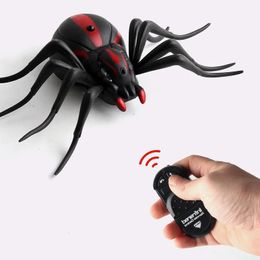 Infrared Remote Control Cockroach Toy Animal Trick Terrifying Mischief Kids Toys Funny Novelty Gift RC Spider Ant 231229
