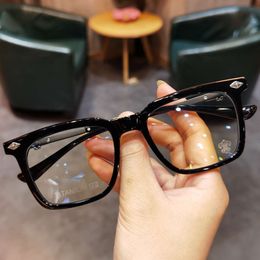 Designer Ch Cross Glasses Frame Chromes Brand Sunglasses New Business Eyeglass for Men Women Retro Plate Myopia Heart Luxury High Quality Frames 2024 0g0w
